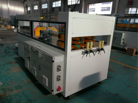 UPVC 1200mm Plastic Pijpproductielijn, Pvc-Pijpextruder
