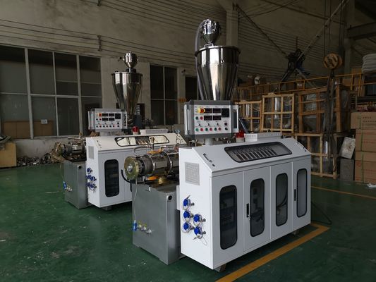 Plastic Pipe Making Machinery Aanpasbare tweeschroef PVC Pipe Extrusion Machine