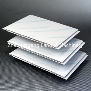 Van de het Profieluitdrijving van pvc van de brandweerstand het Comité van de de Lijn55kw WPC Muur Productielijn