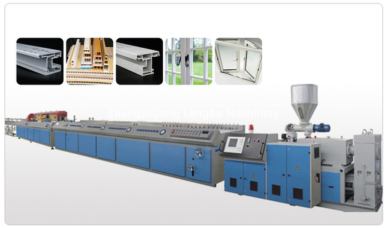 Innen- en buitenversiering WPC-fluitpaneelmachine WPC-wandpaneel-extrusielijnmachine