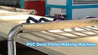 PVC-deurpaneel die machine maakt | Decoratieve paneelextrusielijn met aangepaste profielvorming